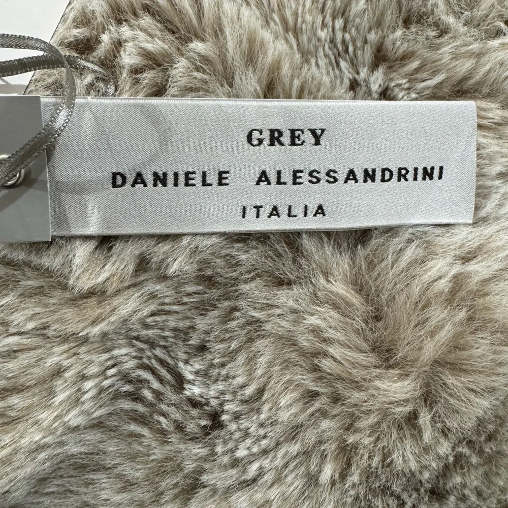 DANIELE ALESSANDRINI ITALIA Grey Sweater. Mens. Large size. NWT